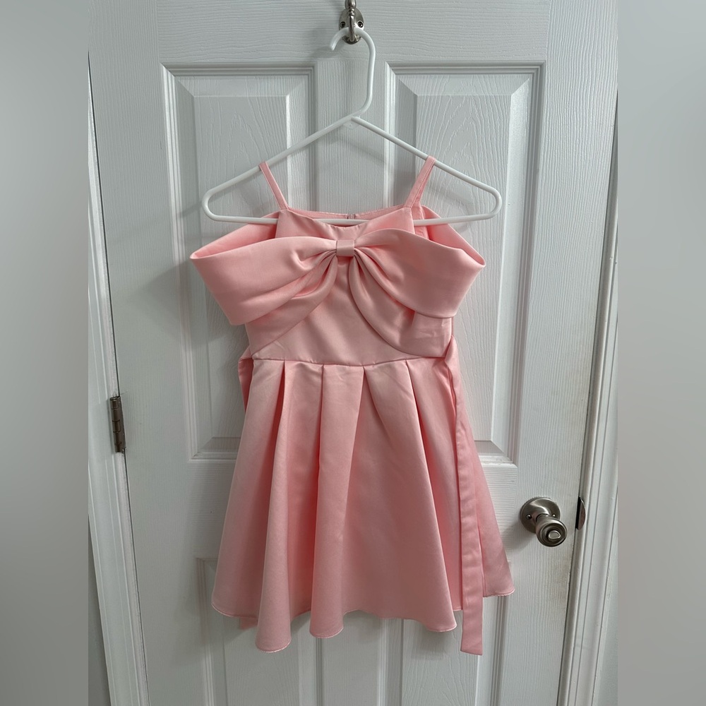 Elegant Pink Girls Dress with Bow size 6/7